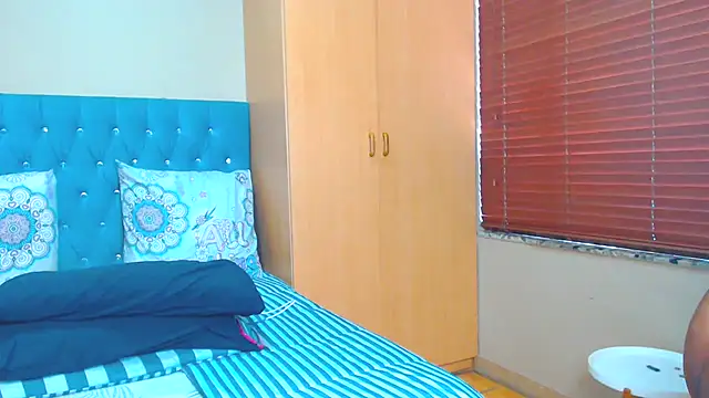 Snapshot of ThickAss_Cheeks chatting on October 2025 10:36:01 AM ThickAss Cheeks online show from October 2025 10:36:01 AM