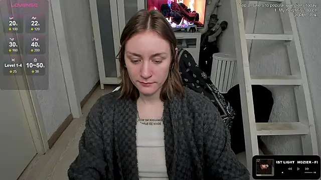 Snapshot of ms_rie chatting on September 2025 07:49:02 PM ms rie online show from September 2025 07:49:02 PM