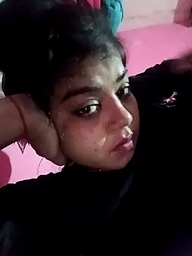 Yatiksha Beby online show from February 2026 10:36:02 PM