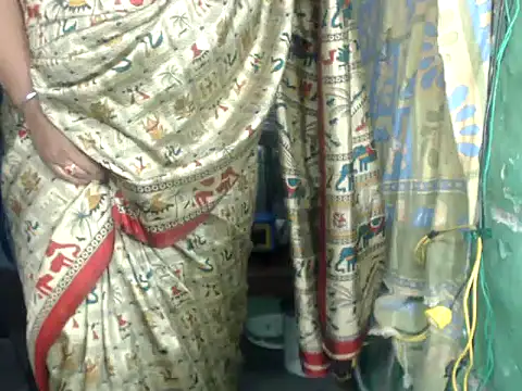 Snapshot of DearKimmi chatting on December 2024 07:59:02 PM DearKimmi online show from December 2024 07:59:02 PM