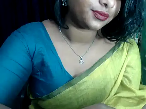 Snapshot of DearKimmi chatting on December 2024 05:22:02 PM DearKimmi online show from December 2024 05:22:02 PM