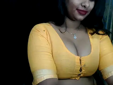 Snapshot of DearKimmi chatting on December 2024 09:08:02 PM DearKimmi online show from December 2024 09:08:02 PM