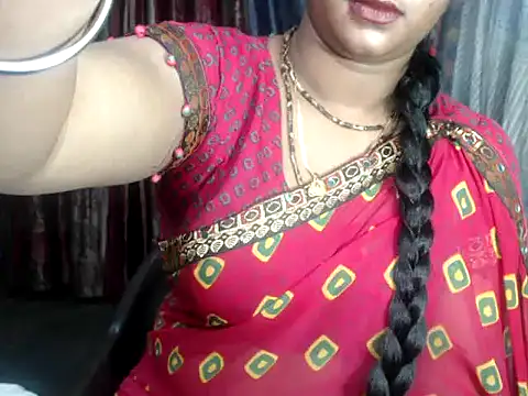 Snapshot of DearKimmi chatting on January 2025 06:32:02 PM DearKimmi online show from January 2025 06:32:02 PM