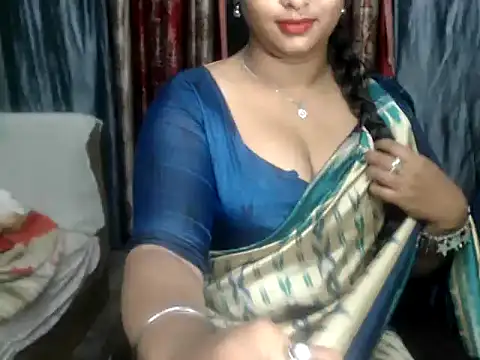 Snapshot of DearKimmi chatting on February 2025 08:18:01 PM DearKimmi online show from February 2025 08:18:01 PM