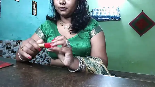 Snapshot of DearKimmi chatting on September 2025 02:39:02 AM DearKimmi online show from September 2025 02:39:02 AM