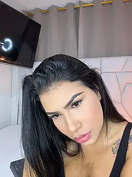 Paulaboterom online show from October 2025 03:14:02 PM