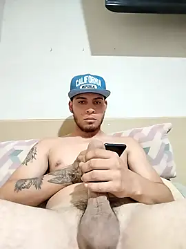 xanderbigcook1 online show from February 2026 04:52:02 PM