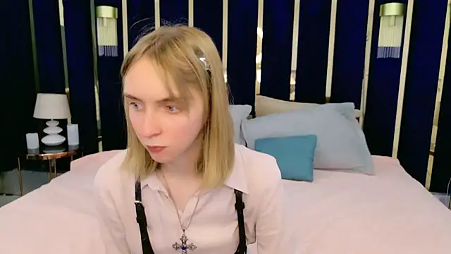 Beverly Gomes online show from September 2025 03:47:01 PM