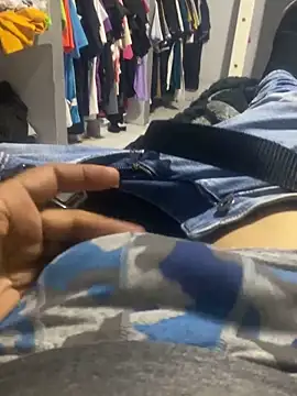 Chico031289 online show from November 2025 12:33:01 AM