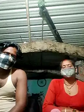 CUTE-004 online show from November 2025 04:53:02 PM