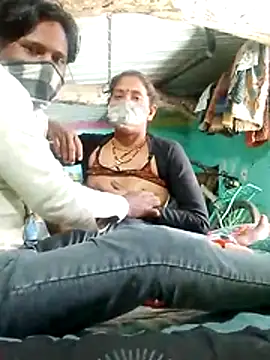 CUTE-004 online show from November 2025 08:42:01 AM