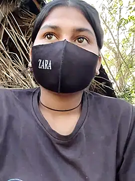 Snapshot of Janvi_Jaitly chatting on November 2025 09:31:01 AM Janvi Jaitly online show from November 2025 09:31:01 AM