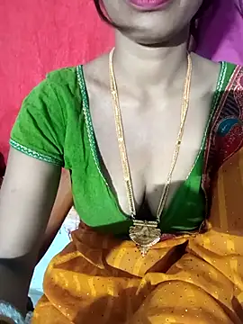 Snapshot of Bhabhilux2025 chatting on April 2026 05:56:02 AM Bhabhilux2025 online show from April 2026 05:56:02 AM