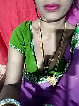 Snapshot of Bhabhilux2025 chatting on April 2026 07:14:01 AM Bhabhilux2025 online show from April 2026 07:14:01 AM