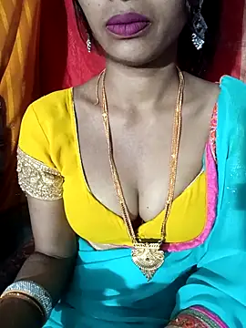 Snapshot of Bhabhilux2025 chatting on April 2026 06:31:02 AM Bhabhilux2025 online show from April 2026 06:31:02 AM