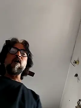 malhotra21 online show from October 2025 11:08:02 AM