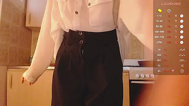 ohmycheryl online show from November 2025 10:45:02 PM