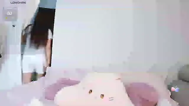 Snapshot of Diva_VVN chatting on June 2026 12:50:01 AM Diva VVN online show from June 2026 12:50:01 AM