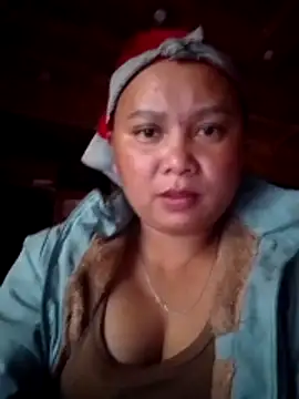 -Kitty-92 online show from November 2025 05:17:01 AM