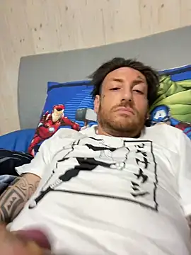 dennis89768 online show from February 2026 11:22:01 PM