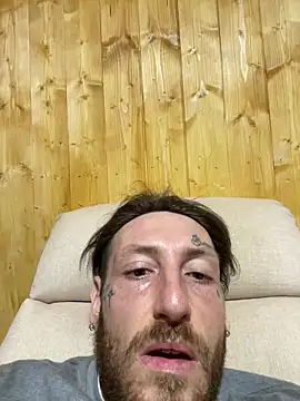 dennis89768 online show from March 2026 11:40:01 PM