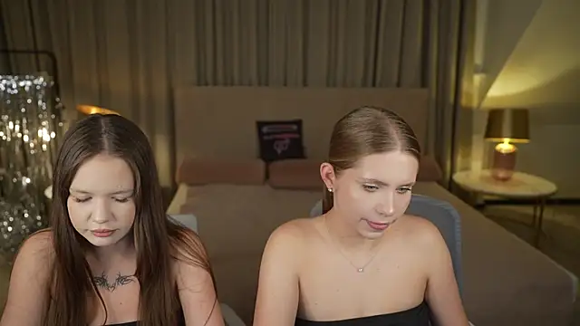 Tiana Princesss online show from November 2025 07:25:01 PM