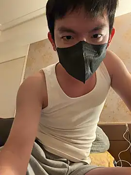 kaikai1335 online show from November 2025 02:22:01 PM