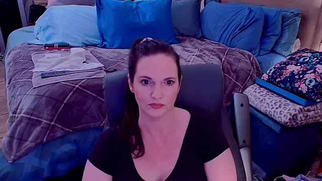 Snapshot of ninajaymes chatting on April 2026 10:45:01 PM ninajaymes online show from April 2026 10:45:01 PM