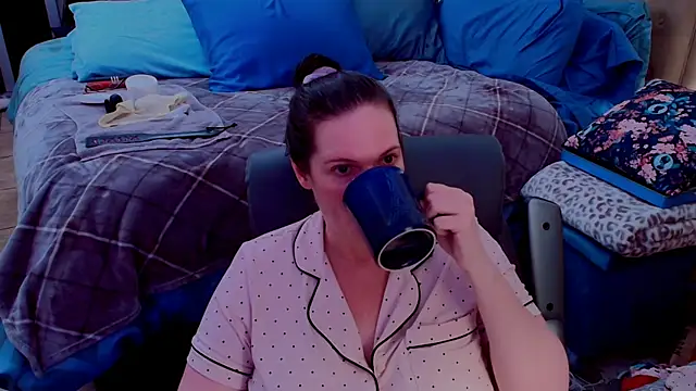 Snapshot of ninajaymes chatting on May 2026 01:56:01 AM ninajaymes online show from May 2026 01:56:01 AM