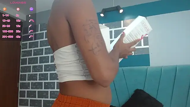 Chloe Brown3 online show from November 2025 05:44:02 PM