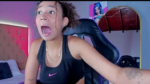 JennyLawrence online show from November 2025 07:36:02 PM