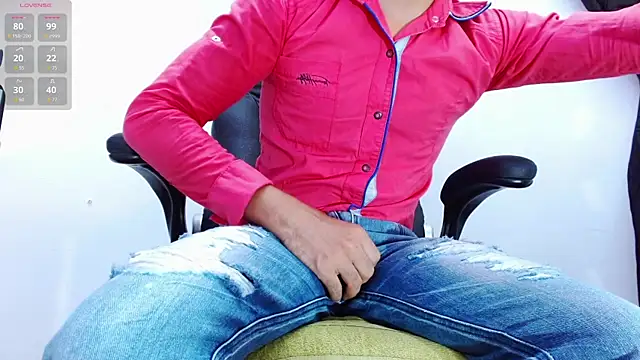 DayroDuran online show from November 2025 05:45:02 PM