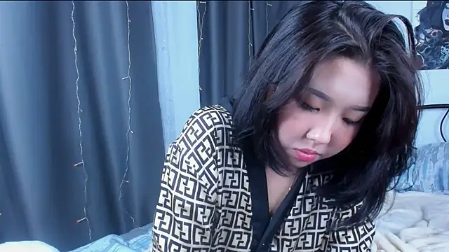 Snapshot of cutieskygirl_ chatting on September 2025 05:57:01 PM cutieskygirl  online show from September 2025 05:57:01 PM