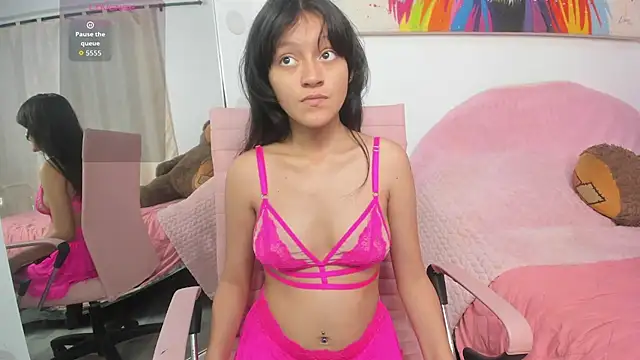 Mili 18 online show from October 2025 03:57:01 AM