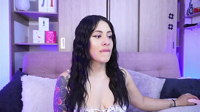 SophiieCumsx online show from April 2026 02:53:02 AM