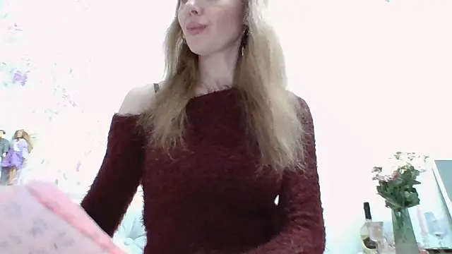 Snapshot of Tiluu1 chatting on February 2026 09:12:02 PM Tiluu1 online show from February 2026 09:12:02 PM