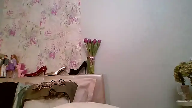 Snapshot of Tiluu1 chatting on March 2026 07:27:01 PM Tiluu1 online show from March 2026 07:27:01 PM