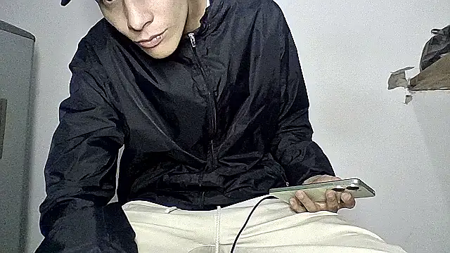 sam hottt online show from September 2025 04:17:01 AM