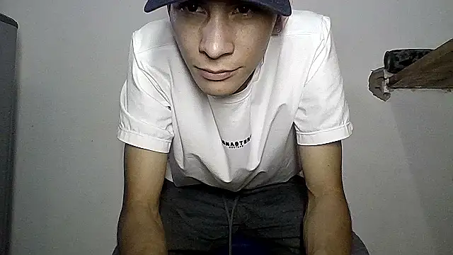sam hottt online show from October 2025 09:15:01 PM