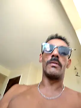 Snapshot of cajukarioca@xh chatting on November 2025 02:19:01 PM cajukariocaxh online show from November 2025 02:19:01 PM