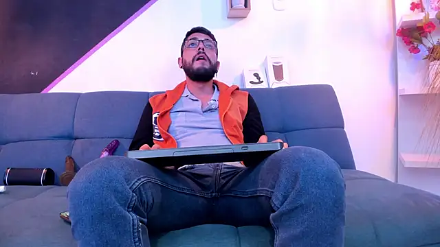 DanteWinter online show from September 2025 03:55:02 AM