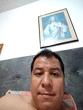 latinblack16 online show from April 2026 02:09:02 AM