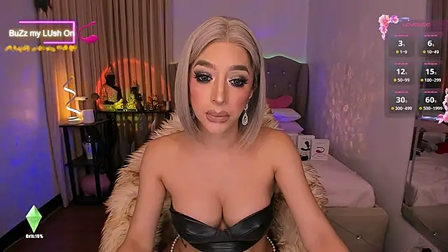 Snapshot of Dream_Goddess chatting on March 2025 10:21:02 AM Dream Goddess online show from March 2025 10:21:02 AM