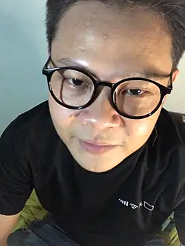 Snapshot of datnguyenvn chatting on February 2026 11:25:01 AM datnguyenvn online show from February 2026 11:25:01 AM