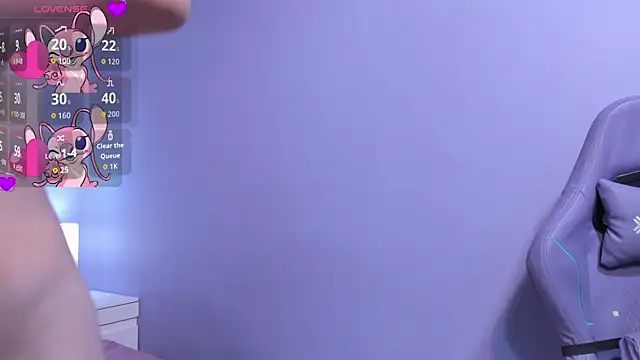 lucrecia sucker online show from November 2025 07:35:01 PM