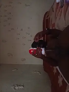 Snapshot of Pondo10 chatting on November 2025 01:44:02 PM Pondo10 online show from November 2025 01:44:02 PM