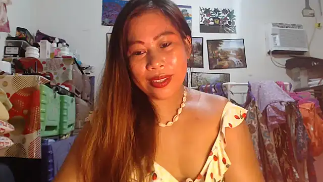 Snapshot of filipina_beauty chatting on October 2025 09:21:01 PM filipina beauty online show from October 2025 09:21:01 PM