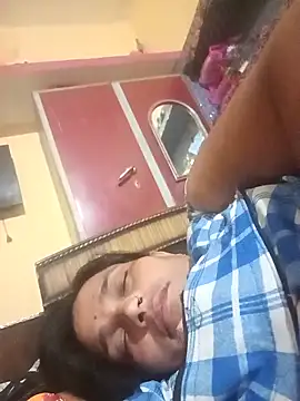 Snapshot of Hot-kal93 chatting on November 2025 10:10:02 PM Hot-kal93 online show from November 2025 10:10:02 PM