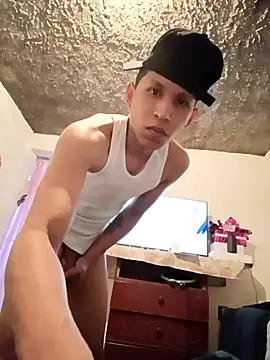Darvin3312 online show from July 2026 04:10:02 AM