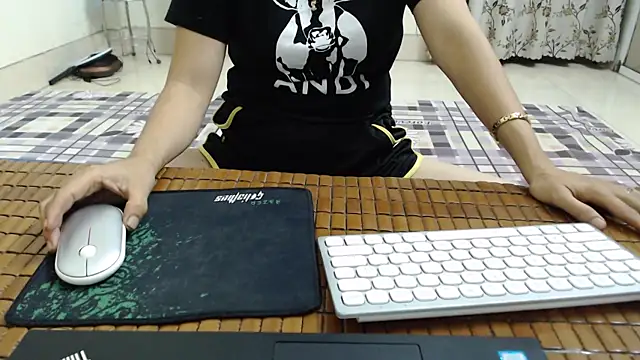 Ami 8x online show from September 2025 01:24:01 PM